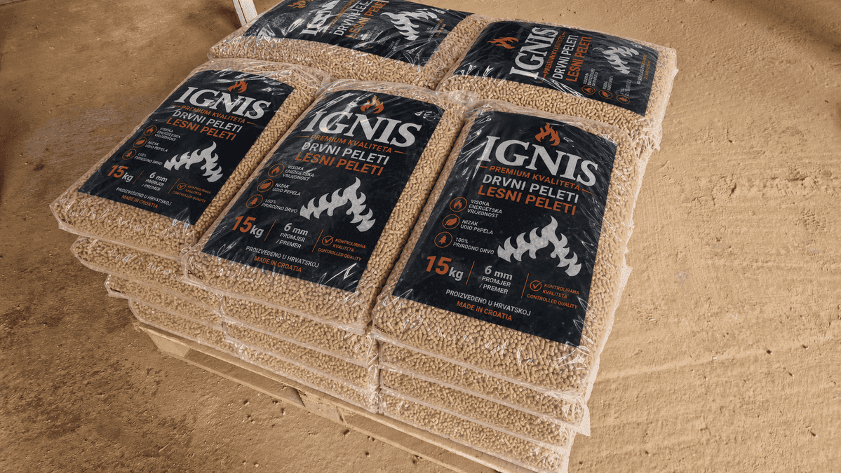 IGNIS drveni peleti u vrećama od 15 kg — primarni proizvod REGINA d.o.o.